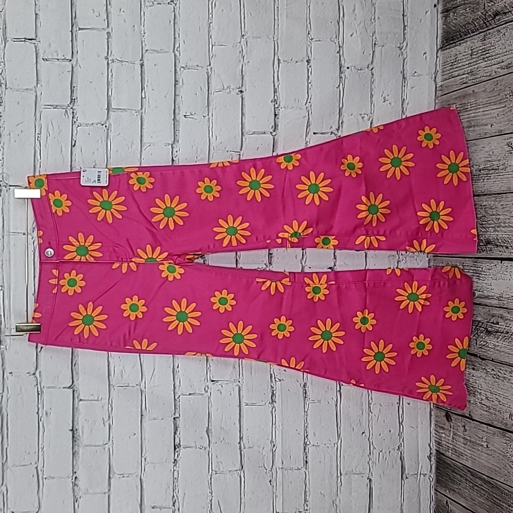 Free People Youthquake Printed Hi-Rise Crop Flare Jeans Lipstick Combo Pink -NWT - Picture 7 of 17